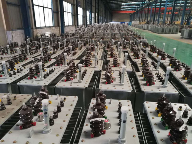 青河100KVA油浸式变压器